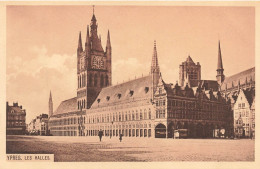 BELGIQUE - Ypres - Les Halles - Carte Postale Ancienne - Altri & Non Classificati