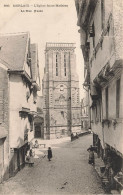 Morlaix * La Rue Basse Et L'église St Mathieu - Morlaix