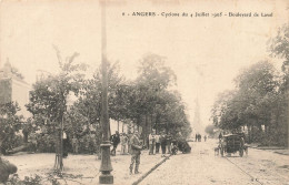 Angers * Le Cyclone Du 4 Juillet 1905 * Le Boulevard De Laval * Attelage * Catastrophe - Angers