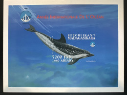 1998 Madagascar Imperforated Bloc MHN - Dolphins