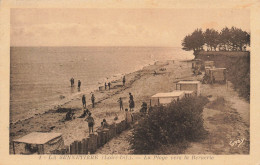 La Bernerie En Retz * La Sennetière * La Plage Vers La Bernerie * Baigneurs - La Bernerie-en-Retz