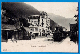 CPA SUISSE - VAUD - MONTREUX -TERRITET - GRAND HOTEL - TRAIN RENTRANT EN GARE - Montreux