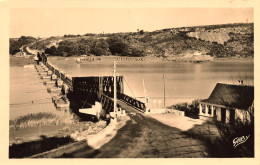 La Roche Bernard * Vue D'ensemble De La Passerelle * Pont Provisoire ? - La Roche-Bernard