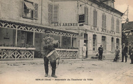 Senlis * Le Tambour De Ville * LES ARENES Maison ... * Personnage Local Type - Senlis