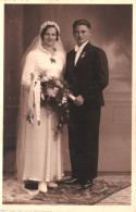 MARRIAGES, YOUNG COUPLE WEDDING PHOTO, POSTCARD - Marriages