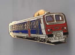 PIN'S THEME SNCF  RAME AUTOMOTRICE Z 7500 1982 NON ESTAMPILLE  COULEUR  ROUGE ET BLEUE - TGV