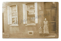 Carte Photo - VIEUX CONDE 59 - 44 Rue V. Hugo - Marchand De Journaux DUBOIS JB Et COMPERE Odilet - Vieux Conde