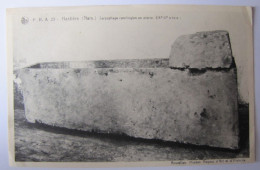 BELGIQUE - NAMUR - HASTIERE - Sarcophage Carolingien En Pierre - Hastière