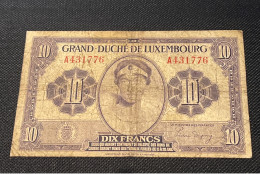 Grand Duché De Luxembourg Wrong Pressurre A431776 Dix 10 Francs Fout Op Print ( Zie Witte Bol Achteraan) - Luxembourg