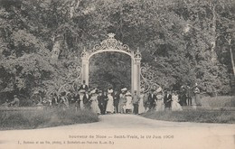 SAINT-VRAIN - Devant La Grille Du Château - Souvenir De Noce Le 19 Juin 1906 - Saint Vrain