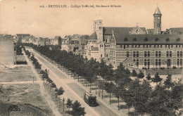 [-10%] BELGIQUE - Bruxelles - Vue Densemble Du Collège Saint Michel Et Le Boulevard Militaire - Carte Postale Anci - Enseignement, Ecoles Et Universités