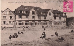 Le Crotoy * Hôtel Bonne Maman , Sur La Plage * Architectes Optat Et Vanhulle - Le Crotoy