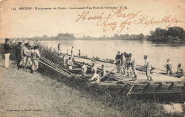 Angers * Les Manoeuvres Du Génie * Lancement D'un Pont De Bateaux * Militaria - Angers