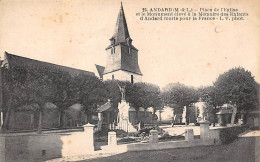 Andard           49      L'Eglise Et Le Monuments Aux Morts        (voir Scan) - Andere & Zonder Classificatie