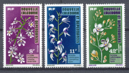 NOUVELLE CALEDONIE ET DEPENDANCES 1975 - ORCHIDS MNH SET                                                           Hk629 - Nuevos