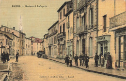 Lunel * Boulevard Lafayette * Débit De Tabac Tabacs TABAC * Coiffeur * Cpa Toilée Colorisée - Lunel