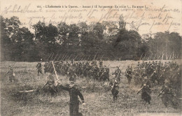 MILITARIA - L'infanterie à La Guerre - Assaut à La Baïonnette - Carte Postale Ancienne - Andere Oorlogen