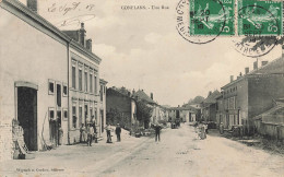 Conflans * Une Rue Du Village * Villageois - Other & Unclassified