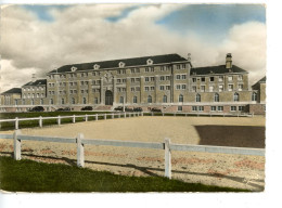 Delcampe - EGLETONS ECOLE NATIONALE PROFESSIONNELLE COUR D'HONNEUR - Egletons