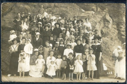 35 DINARD - CPA PHOTO Groupe D'adultes Et Leurs Enfants à La Plage ( Réf 408 ) - Dinard