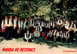 CPM - BESSINES S/GARTEMPE - Groupe Folklorique "Banda De Bessines" Place Du Champ De Foire ... Edition B.Guillot - Bessines Sur Gartempe