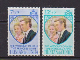 TRISTAN  DA  CUNHA    1972    Royal  Wedding    Set  Of  2    MH - Tristan Da Cunha