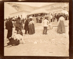 Mesnil Val - Photo Ancienne Albuminée - Jour De Fête Au Casino Sur La Plage - Format 9x11 Cm - Mesnil-Val