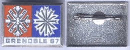 Insigne Des Jeux Olympiques D'Hiver De Grenoble 1967 - Wintersport
