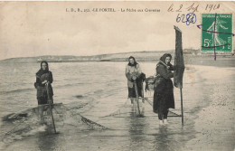 FRANCE - Le Portel - La Pêche Aux Crevettes - Carte Postale Ancienne - Le Portel