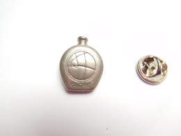 Beau Pin's En Relief , Parfum , Globe De Rochas - Parfum