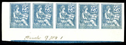 N°118a, 25c Bleu Type II Non Dentelé En Bande De 5 Coin De Feuille Pli Et Charnière Sur 1 Ex, Les Timbres De Cette émiss - 1872-1920