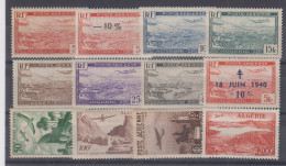 ALGERIE - P.A. 12 Timbres * *  - Cote : 38,50 € - Aéreo