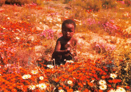 SOUTH AFRICA - BANTU LIFE - PICCANIN IN NAMAQUALAND ~ AN OLD REAL PHOTO POSTCARD - SIZE 150 X 100 Mm  #235729 - Afrique