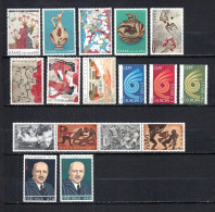 Grecia   1973  .-   Y&T  Nº   1100/1106-1107-1125/1127-1128/1131-1132/1133   ** - Unused Stamps