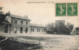 Argent Sur Sauldre * Place Parvis De La Gare - Argent-sur-Sauldre