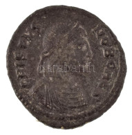 Római Birodalom / Heraclea / Crispus 326-327. AE Follis (2,35g) T:XF Roman Empire / Heraclea / Crispus 326-327. AE Folli - Unclassified