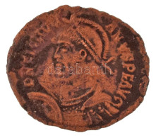 Római Birodalom / Siscia / II. Iulianus 361-363. AE3 Cu (2,91g) T:VF Roman Empire / Siscia / Julianus II 361-363. AE3 Cu - Unclassified