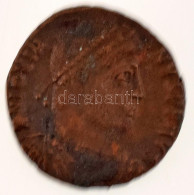 Római Birodalom / Sirmium / Jovianus 363-364. Follis (3,11g) T:XF,VF Roman Empire / Sirmium / Jovianus 363-364. Follis " - Unclassified