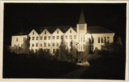 * T2 Léva, Levice; Állami Tanítóképző Este / Teachers Training Institute At Night. Photo + "1938 János Vitéz" So. Stpl - Non Classés