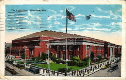 T3 1927 Milwaukee (Wisconsin), The Auditorium, Automobiles (tear) - Zonder Classificatie