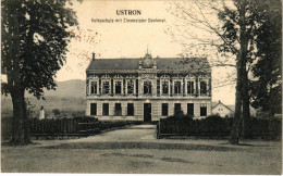 T2 1909 Ustron, Volksschule Mit Zinsmeister Denkmal / School, Monument - Ohne Zuordnung