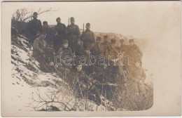 ** T2 Military Group Photo, Winter - Ohne Zuordnung