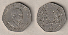 00653) Kenia, 5 Shillings 1985 - Kenia