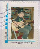 Montimbramoi "Enfant à La Guitare" Sur Fragment - Used Stamps