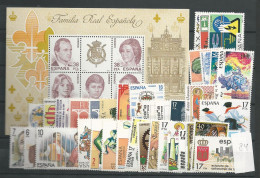 1984 MNH Spain Complete Year Postfris** - Full Years