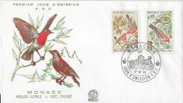 ENVELOPPE ILLUSTREE ROUGE GORGE ET BEC CROISE - 1ER JOUR DE MONACO 15 DECEMBRE 1962, VOIR LES SCANNERS - Storia Postale