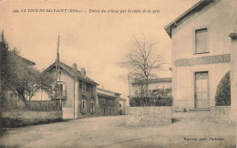 La Tour De Salvagny * Entrée Du Village Par La Route De La Gare * Restaurant - Autres & Non Classés