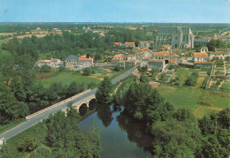 Gétigné * Vue Générale Sur Le Village Et La Sèvre * Le Pont - Sonstige & Ohne Zuordnung