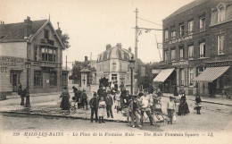 Malo Les Bains * La Place De La Fontaine Malo * Boucherie AU BOEUF DE FLANDRES * Charcuterie * Villageois - Malo Les Bains