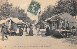 CPA 36 CHATEAUROUX / PLACE GAMBETTA UN JOUR DE MARCHE - Chateauroux